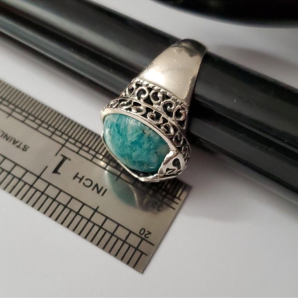 Sterling Silver 925 Artisan Ring with Mesmerizing Amazonite Gemstone - Picture 3 of 4